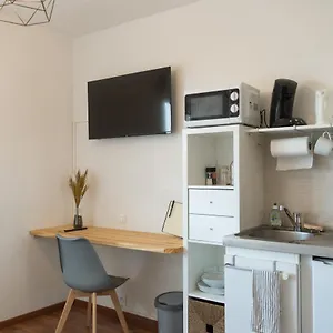 Studio Rénové Proche Centre-ville Appartement